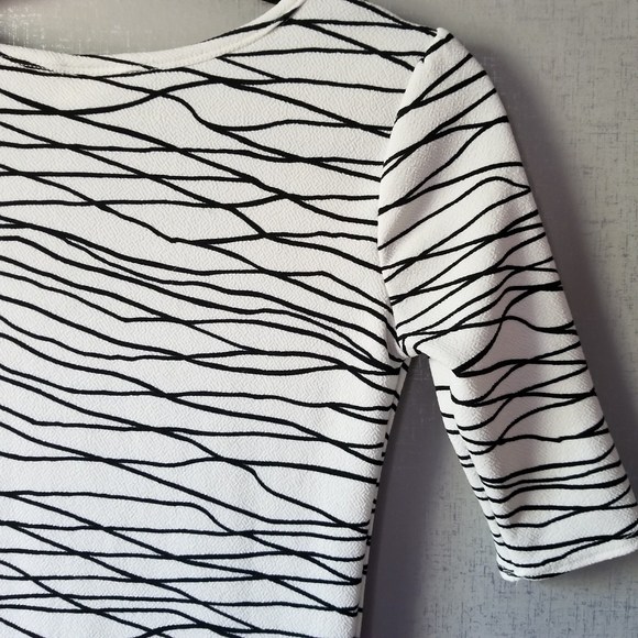 Lularoe Nicole Classy Printed Minimalist Dress XXS - Picture 10 of 11